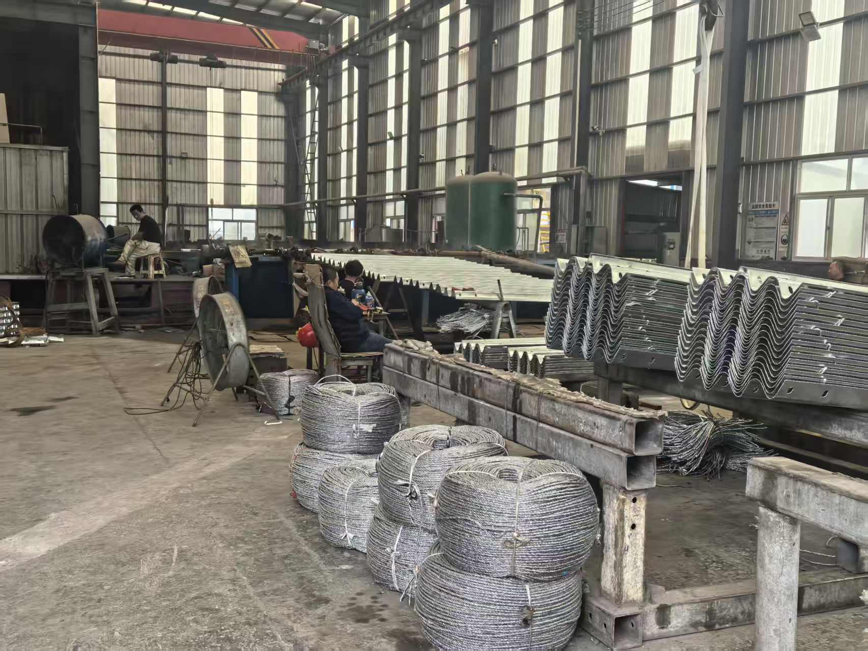 廊坊市浸塑波形护栏三波波形护栏 - 哪里好